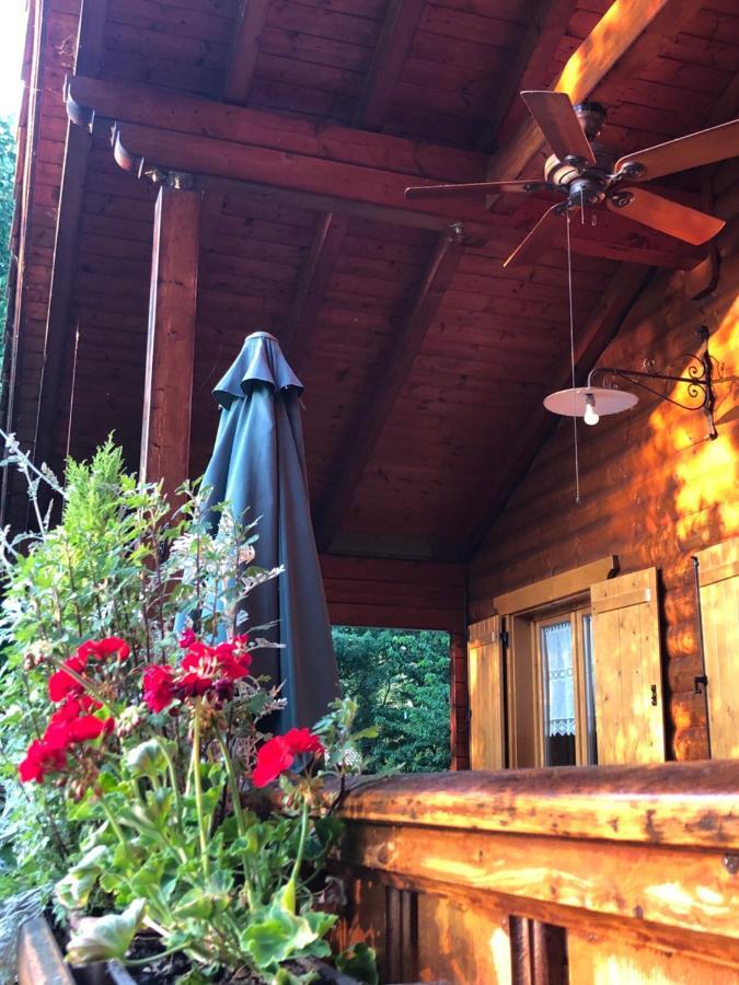 Crevalcore Chalet B&B Laghetti Martina מראה חיצוני תמונה