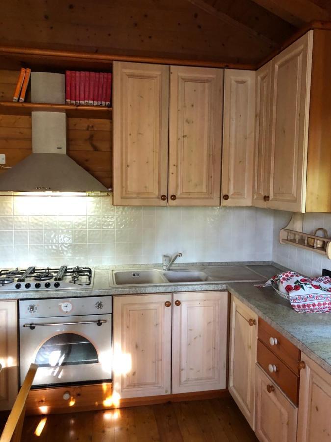 Crevalcore Chalet B&B Laghetti Martina מראה חיצוני תמונה