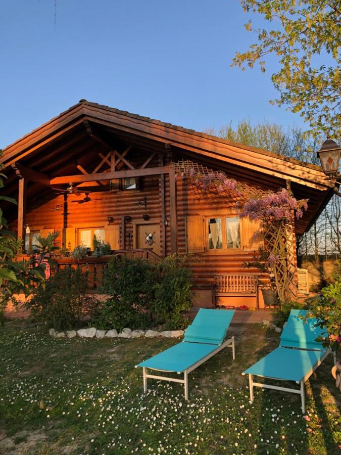Crevalcore Chalet B&B Laghetti Martina מראה חיצוני תמונה